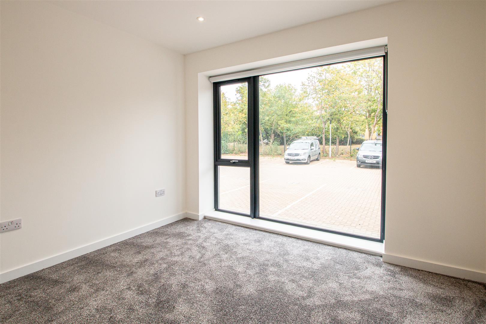 Silbury Boulevard, Milton Keynes